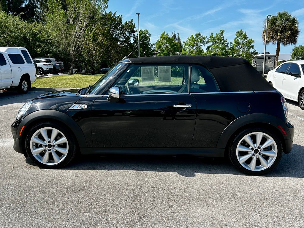 Used 2011 MINI Cooper S with VIN WMWZP3C50BT249179 for sale in Miami, FL