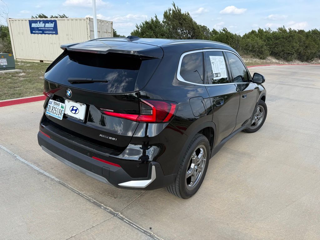 Thumbnail: 2023 BMW X1 - 5