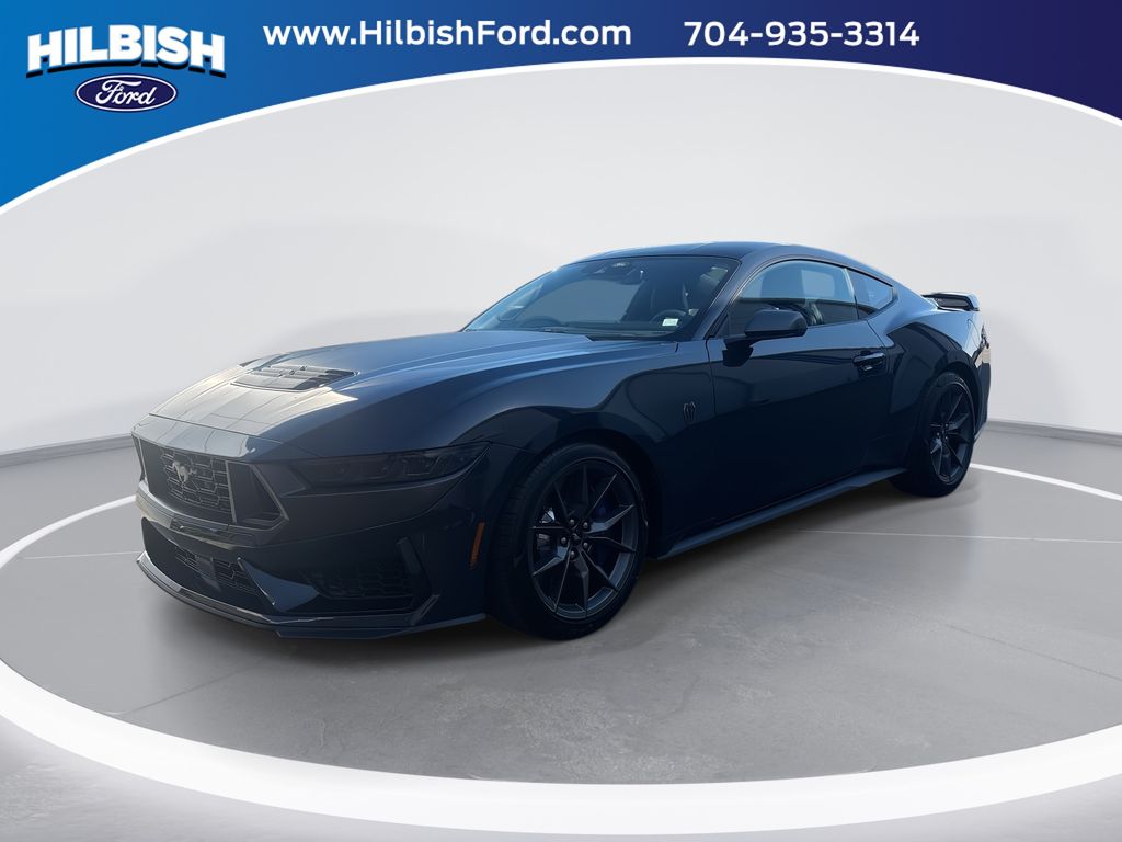2025 Ford Mustang Dark Horse Fastback RWD