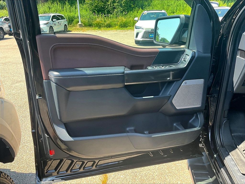 2021 Ford F-150 — photo 9