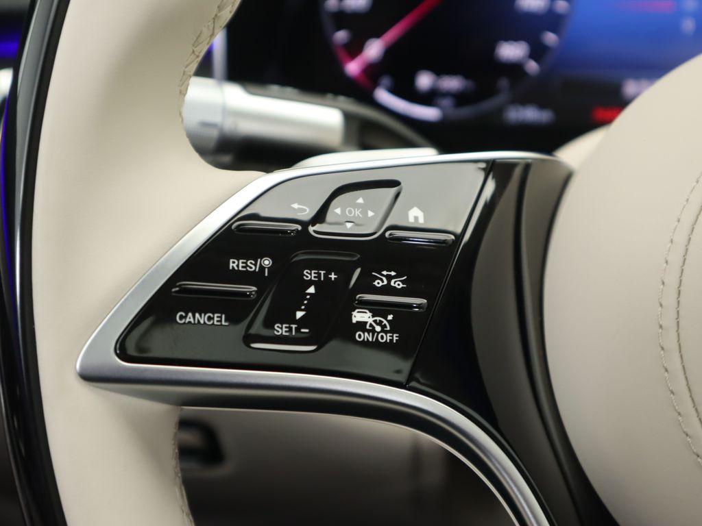 Thumbnail: 2026 Mercedes-Benz S-Class - 12