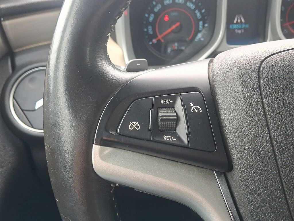 Thumbnail: 2014 Chevrolet Camaro - 22