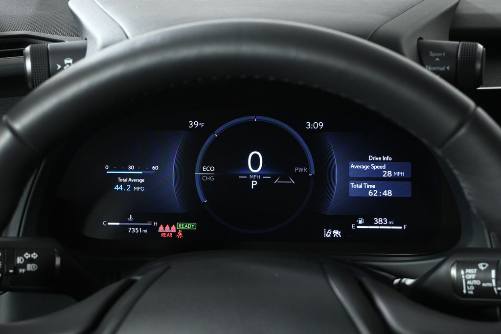 Thumbnail: 2025 Lexus UX - 20