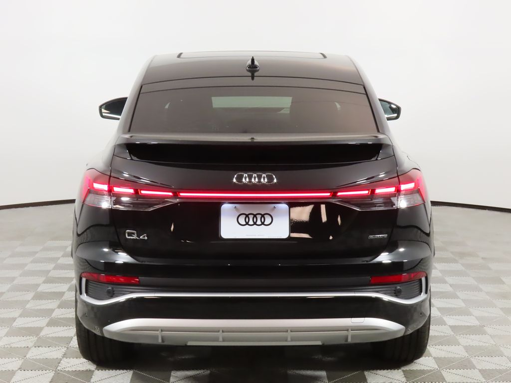 2024 Audi Q4 e-tron  4