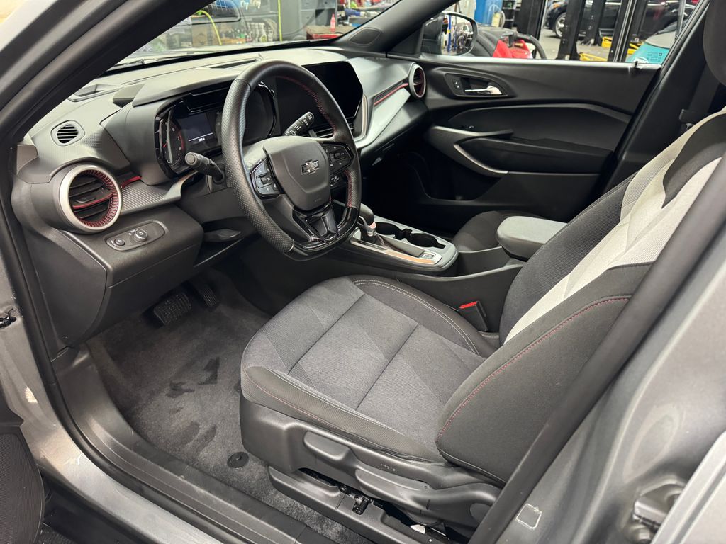 2025 Chevrolet Trax 1RS