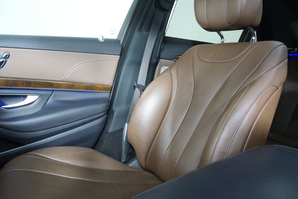 Thumbnail: 2017 Mercedes-Benz S-Class - 22