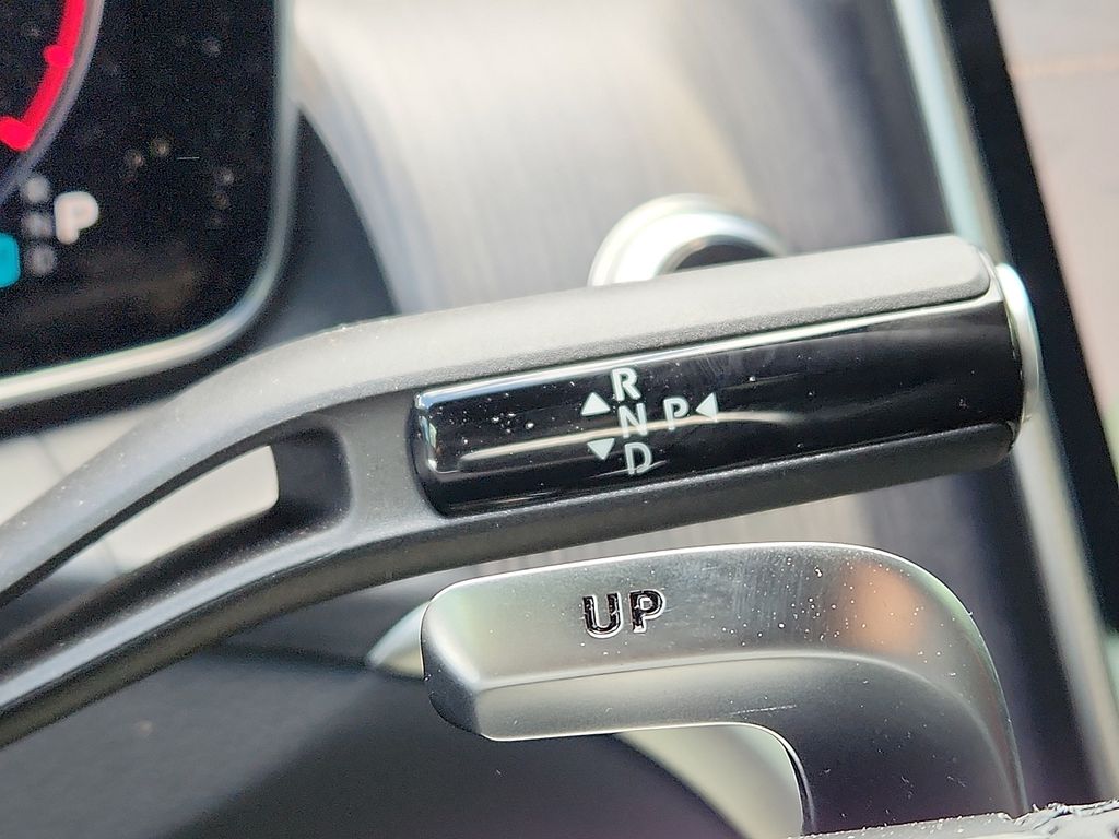 Thumbnail: 2026 Mercedes-Benz GLC - 14