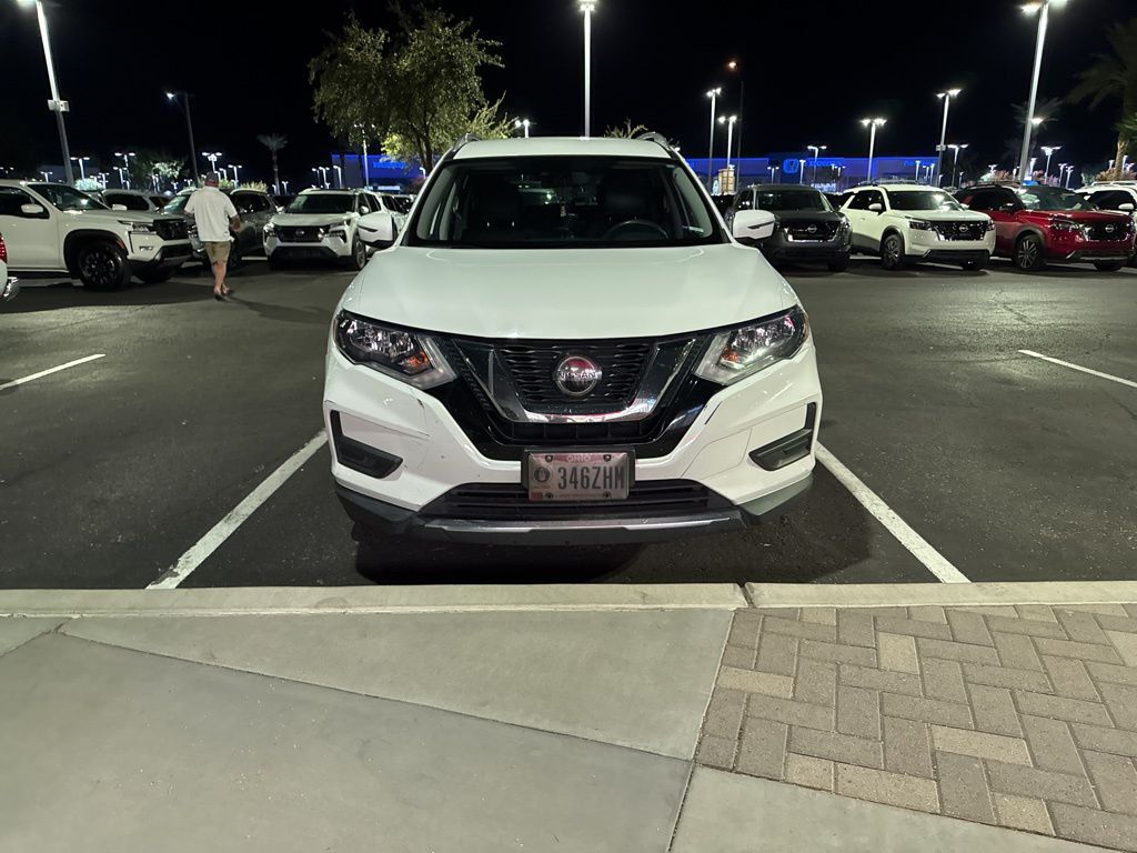 2019 Nissan Rogue SV 2