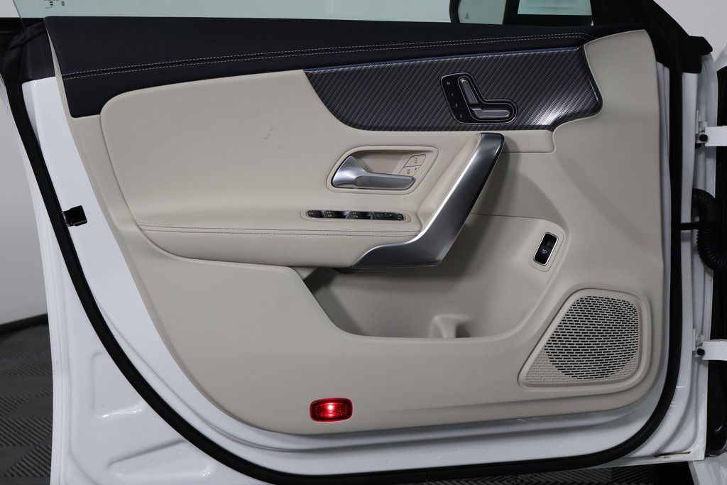 Thumbnail: 2025 Mercedes-Benz CLA - 12