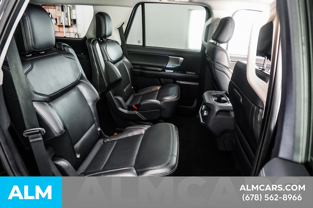 Used 2025 Black Ford Platinum image 21
