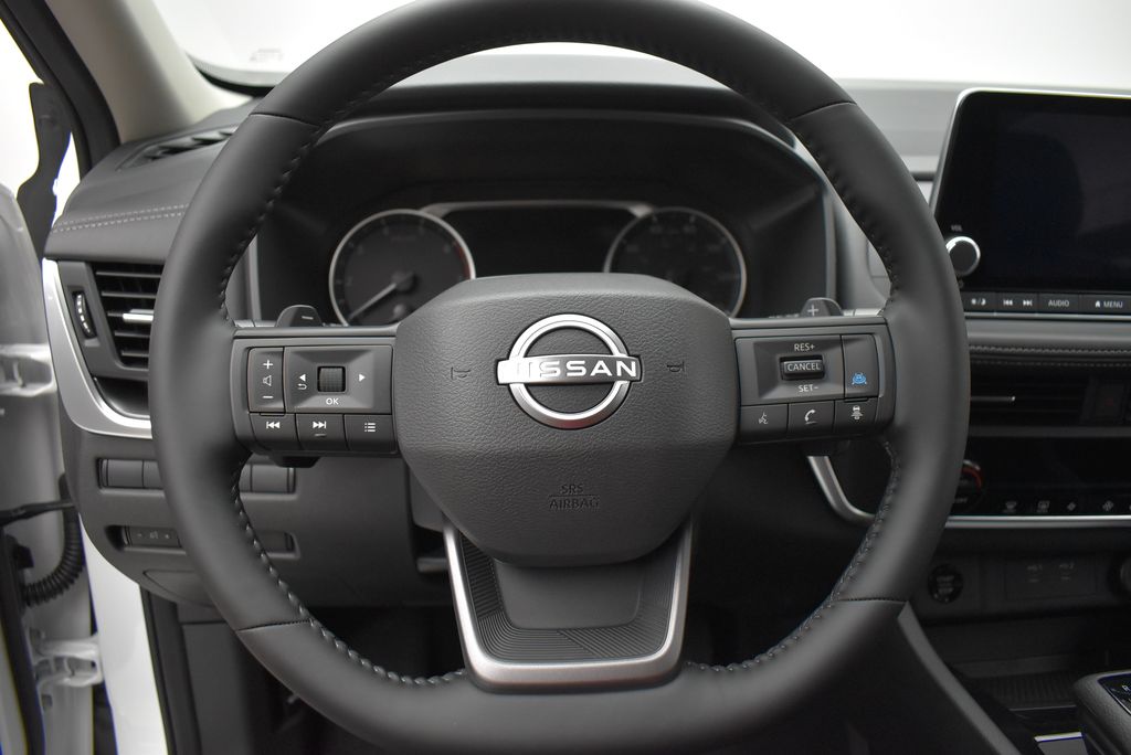 Thumbnail: 2026 Nissan Rogue - 16