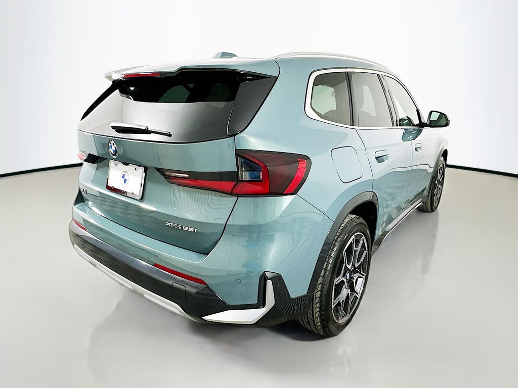 Thumbnail: 2026 BMW X1 - 5