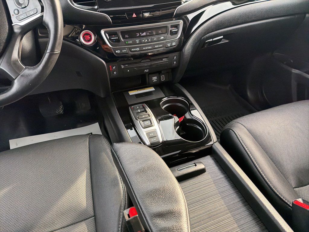 Thumbnail: 2021 Honda Pilot - 17