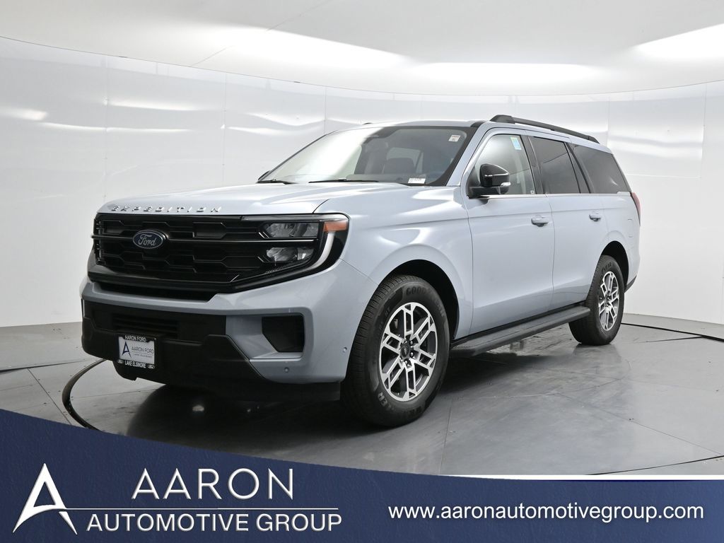 Gray Metallic 2025 Ford Expedition SUV / Crossover 4X2 Automatic
