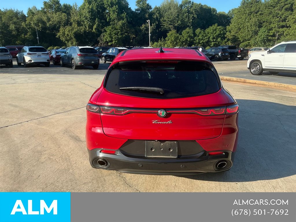 Used 2024 Red Alfa Romeo Veloce image 5