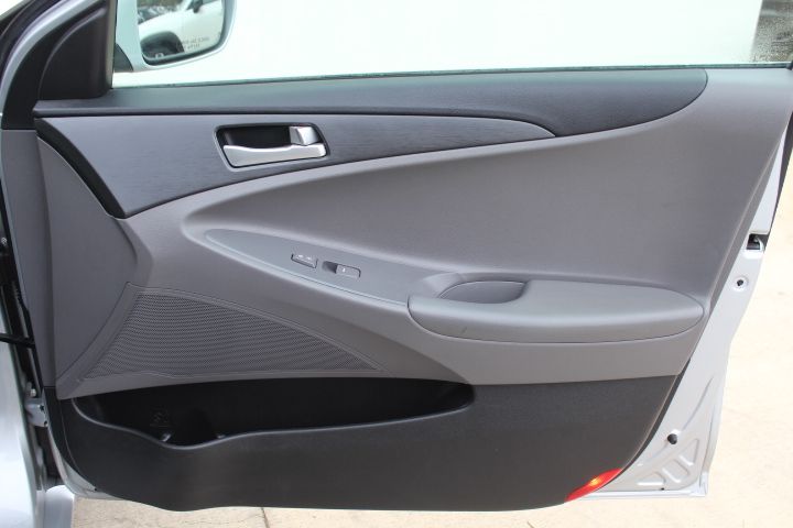 Used Car 2011 Hyundai Sonata  Gls For Sale Under $10,000 In Georgetown, Texas