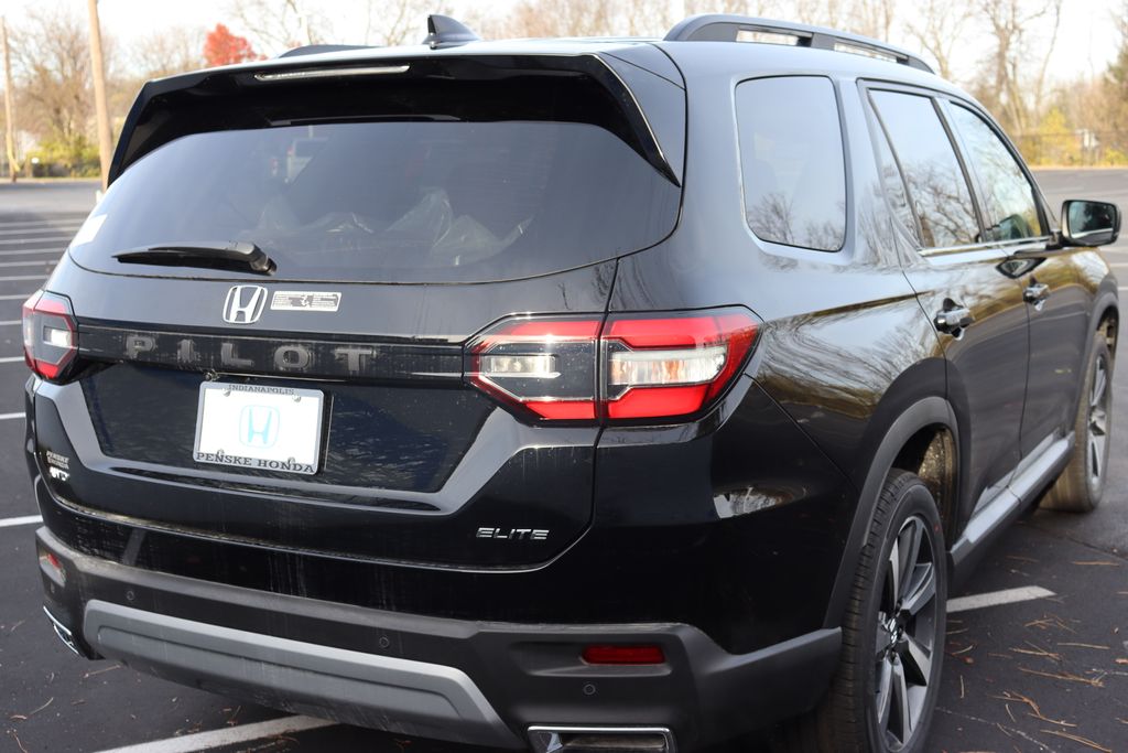 2025 Honda Pilot Elite 5