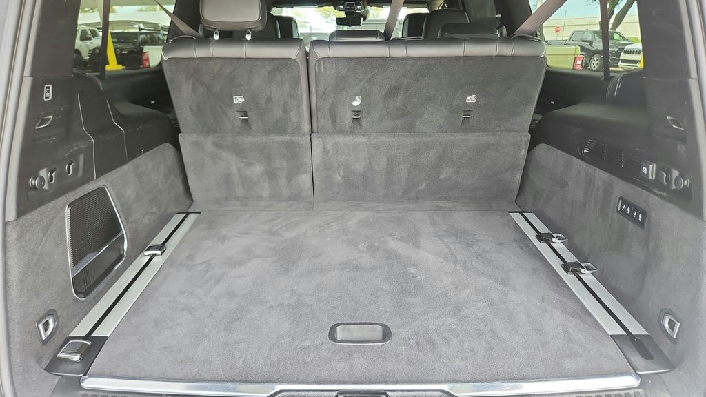 2024 Jeep Grand Wagoneer L