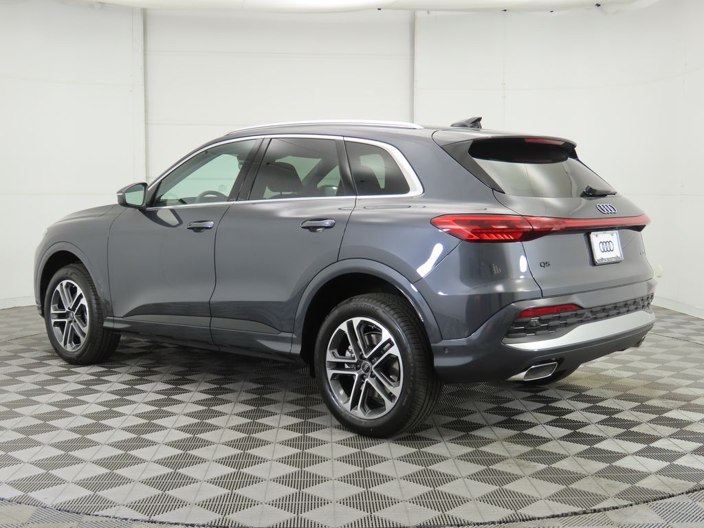 Thumbnail: 2025 Audi Q5 - 8