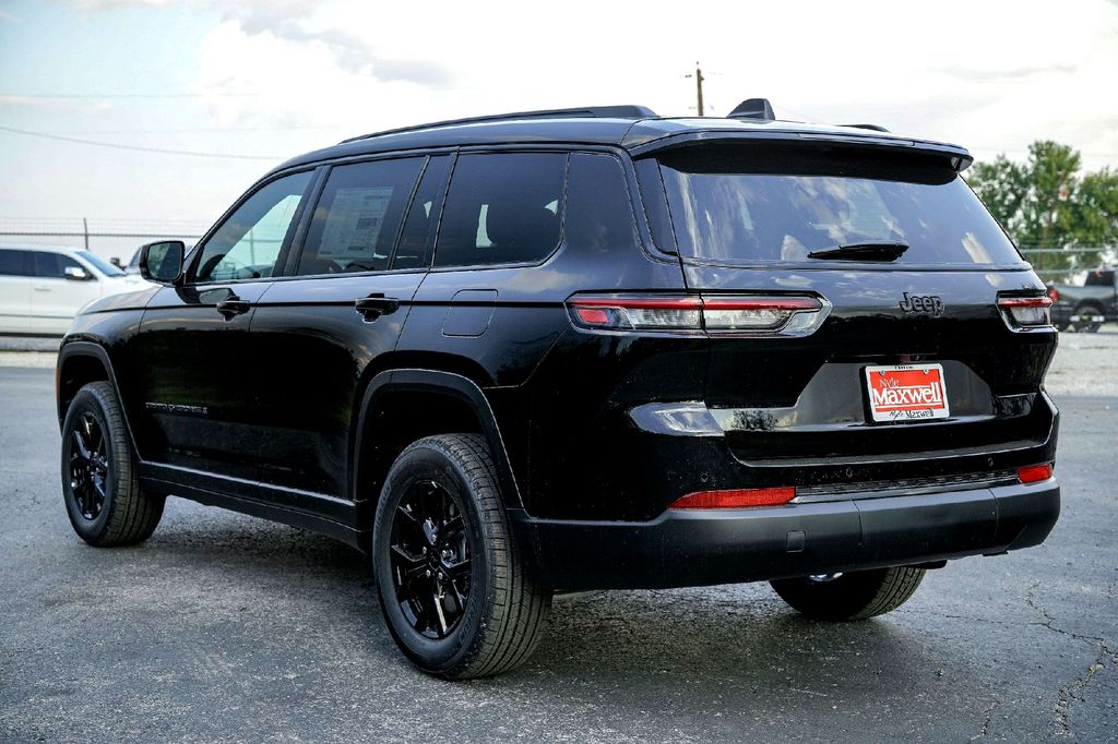 New Car 2025 Jeep Grand Cherokee L  Altitude X For Sale Under $50,000 In Taylor, Texas