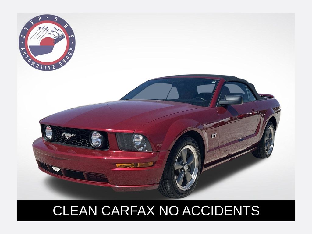 2006 Ford Mustang GT Deluxe Convertible RWD