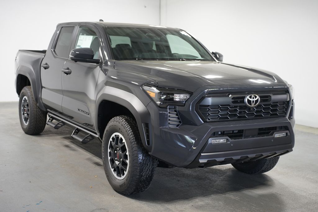 2025 Toyota Tacoma TRD Off-Road 3