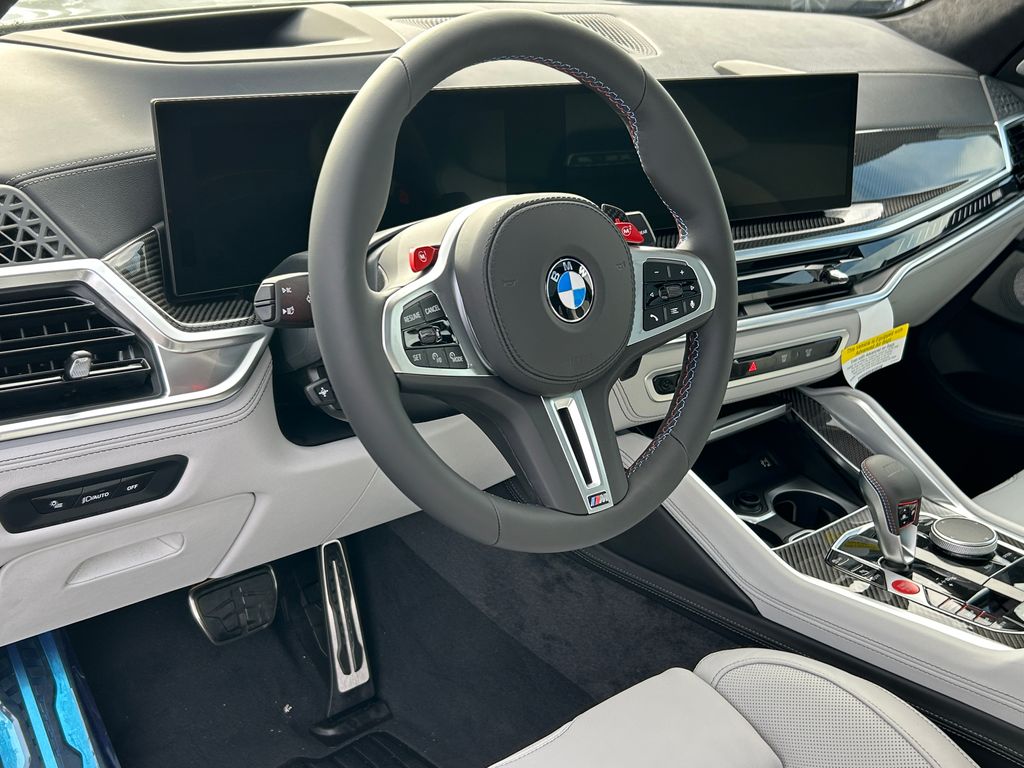 Thumbnail: 2026 BMW X5 - 13