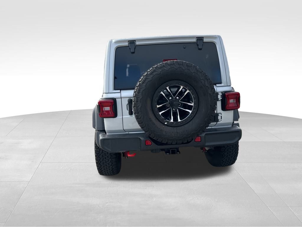 2024 Jeep Wrangler Rubicon X 8