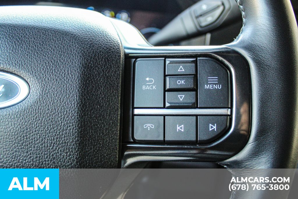 Used 2025 Black Ford Platinum image 27