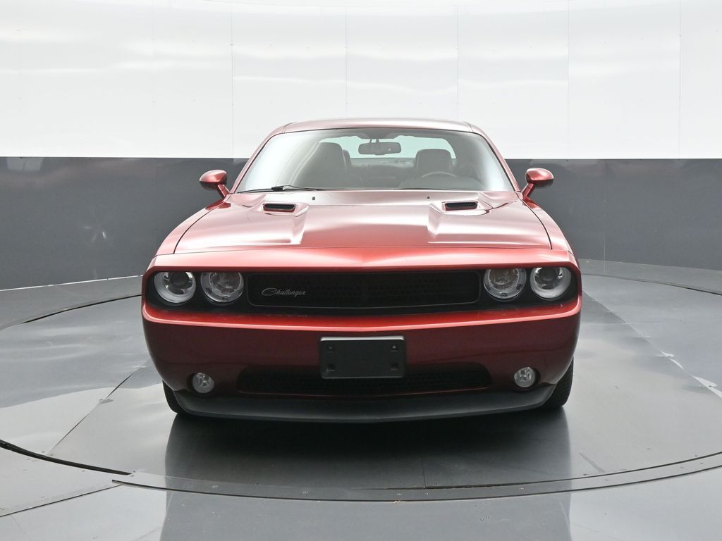 Used 2014 Dodge Challenger SXT with VIN 2C3CDYAG6EH218592 for sale in Kansas City