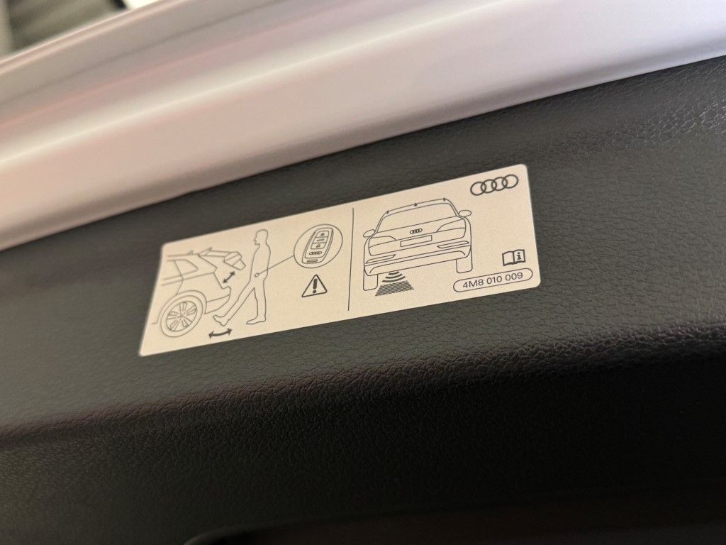 2024 Audi Q3 Premium Plus 24