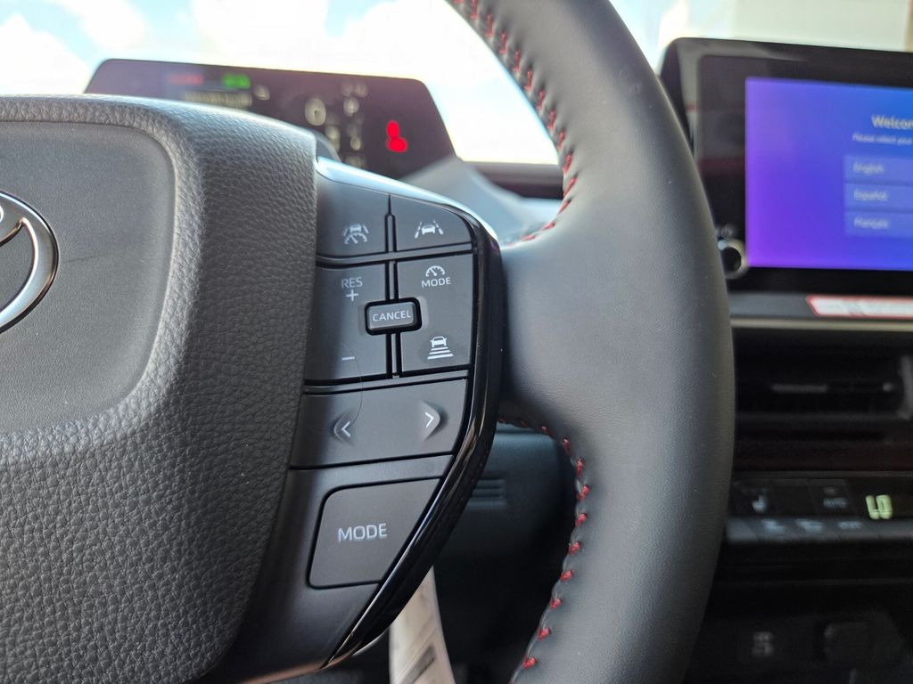 2026 Toyota Prius Plug-in Hybrid XSE - Photo 23