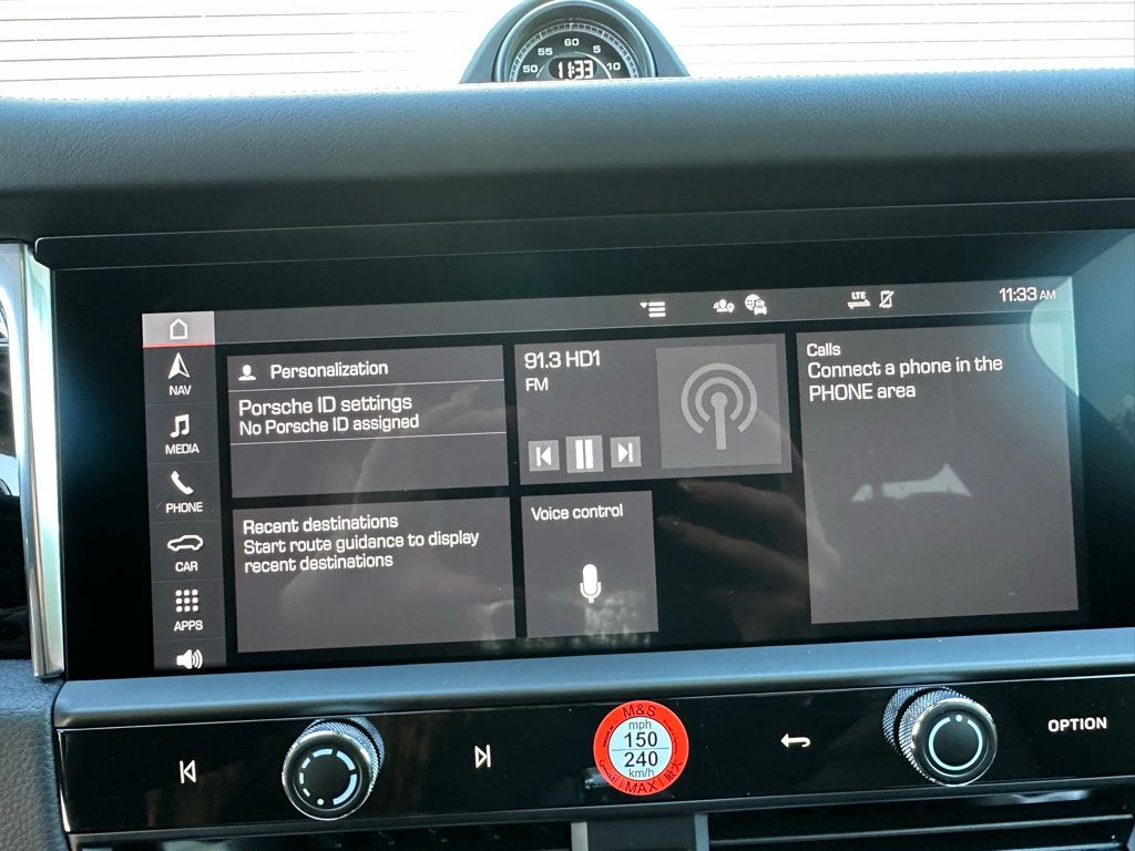 Thumbnail: 2026 Porsche Macan - 31