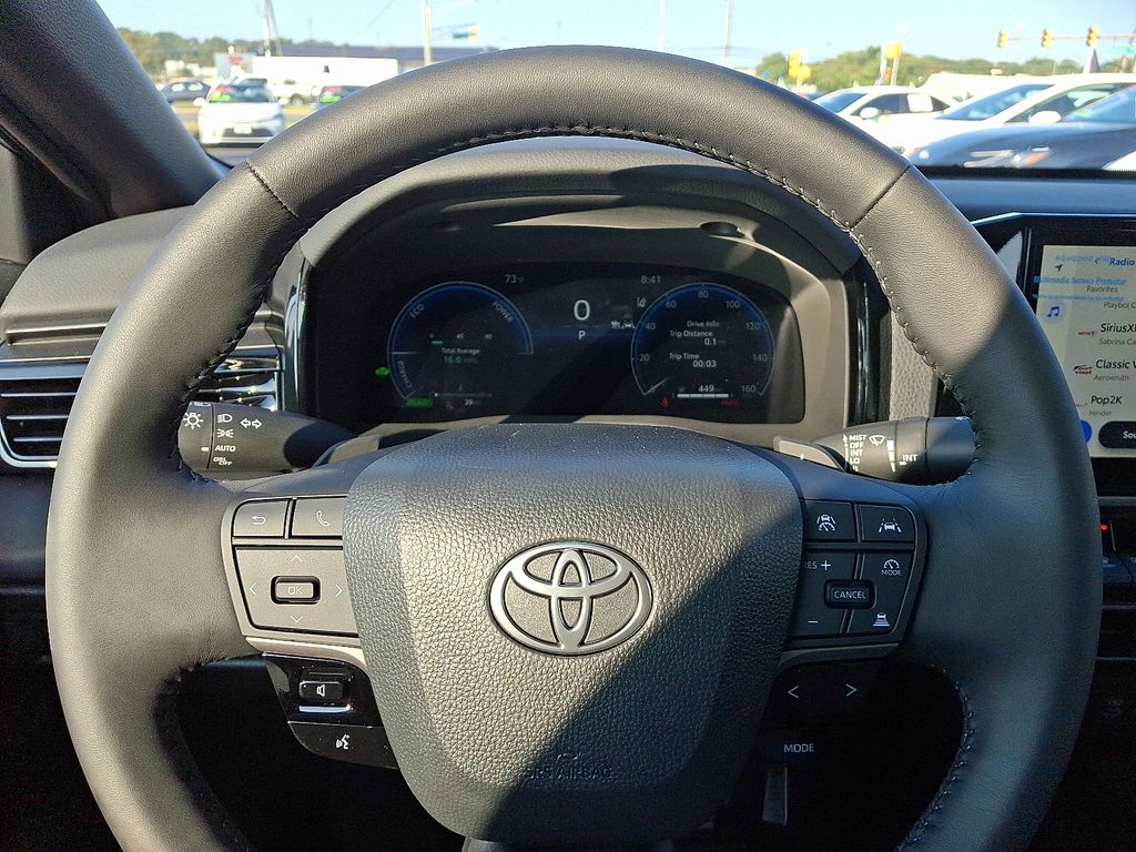 Thumbnail: 2025 Toyota Camry - 20