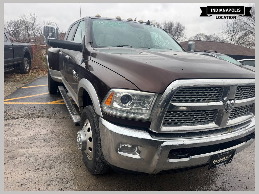 2013 RAM 3500 Laramie Mega Cab DRW 4WD