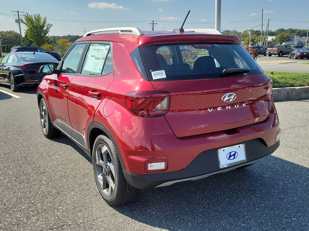 Thumbnail: 2024 Hyundai Venue - 3