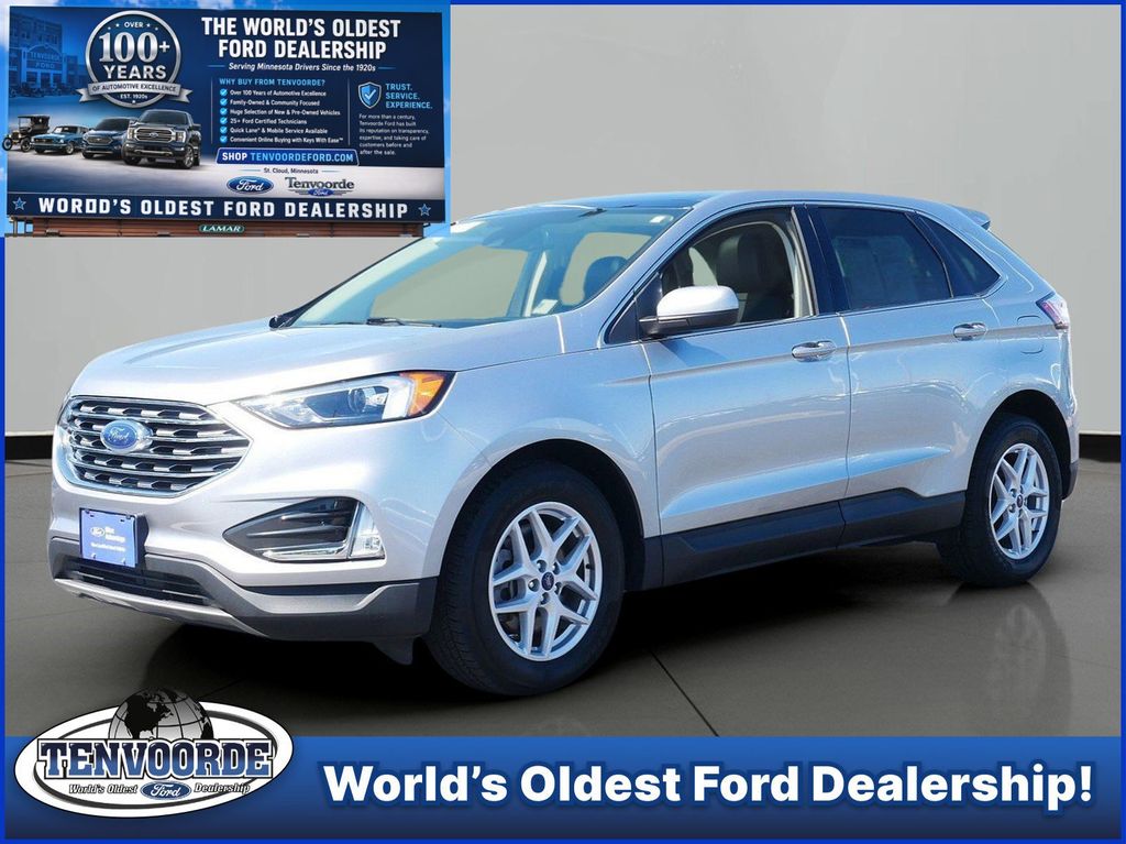 Silver Metallic 2022 Ford Edge SUV / Crossover All-Wheel Drive 8-Speed Automatic
