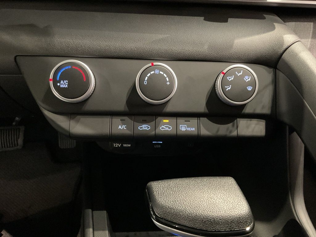 New 2026 Black Hyundai SE image 15