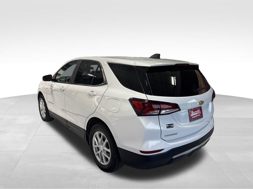 Used 2024 White Chevrolet LT image 3