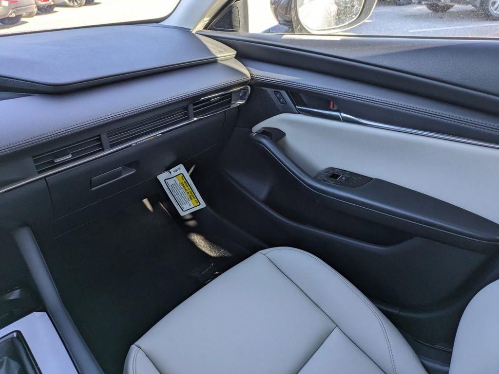 2025 Mazda Mazda3 2.5 S Preferred Package photo