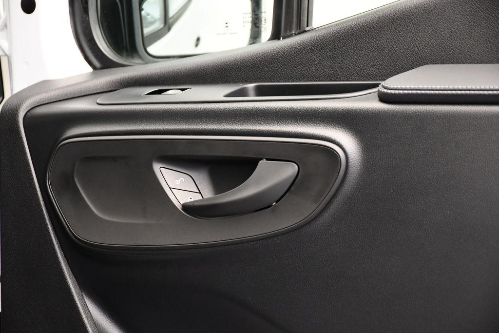 Thumbnail: 2026 Mercedes-Benz Sprinter - 30