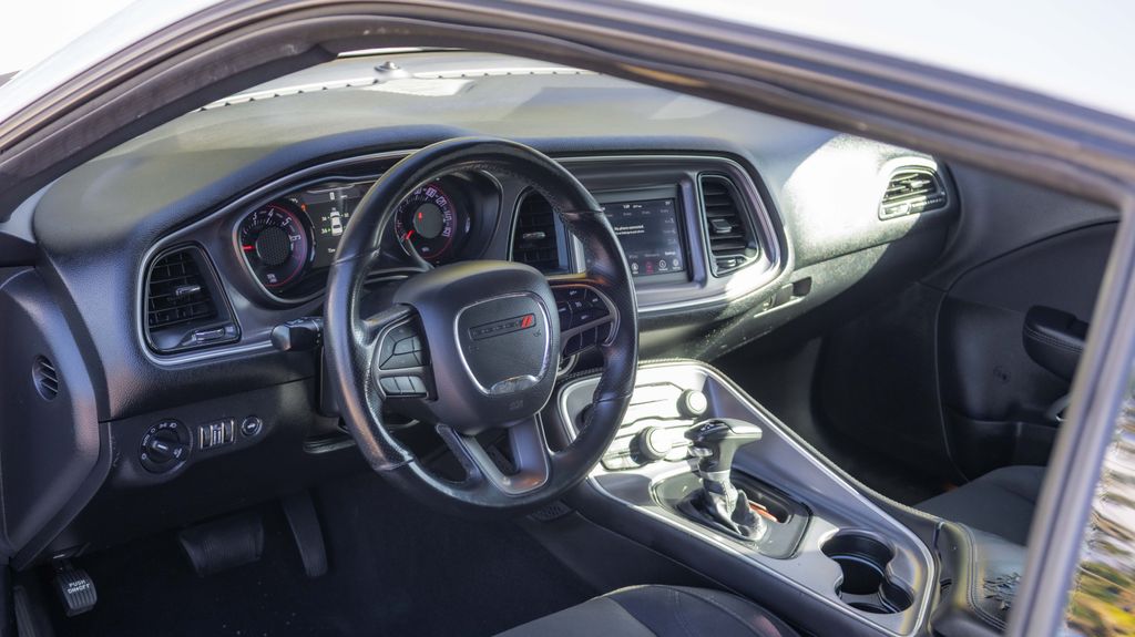 Used 2019 Dodge Challenger SXT 2D Coupe