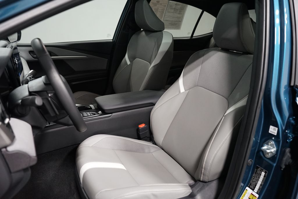 Thumbnail: 2025 Toyota Camry - 28