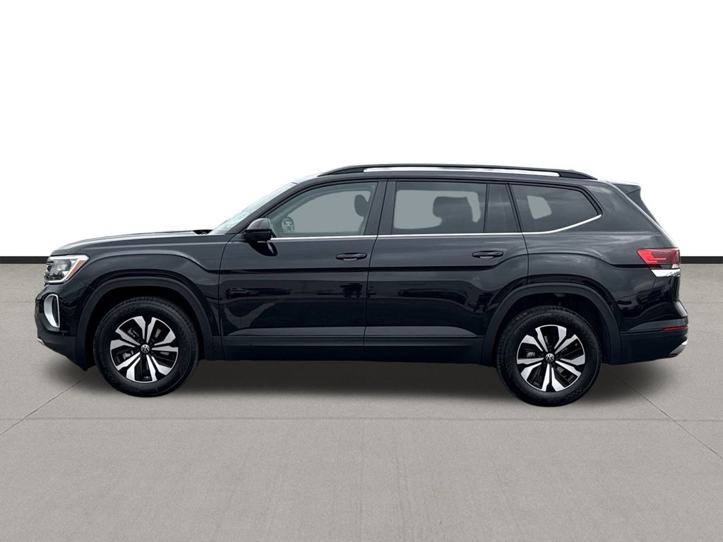 2026 Volkswagen Atlas 2.0T SE Black at DeMontrond Auto Country