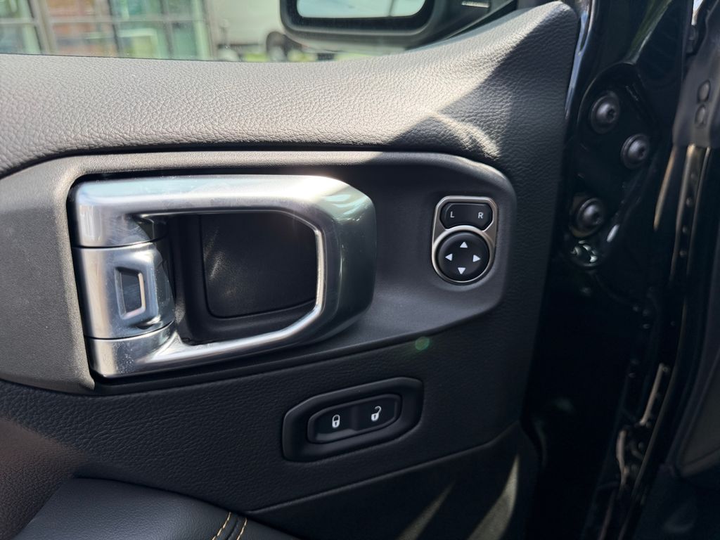 2026 Jeep Gladiator Sahara Black at South Hills CDJR