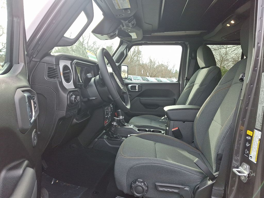 New 2026 Jeep Wrangler SUV