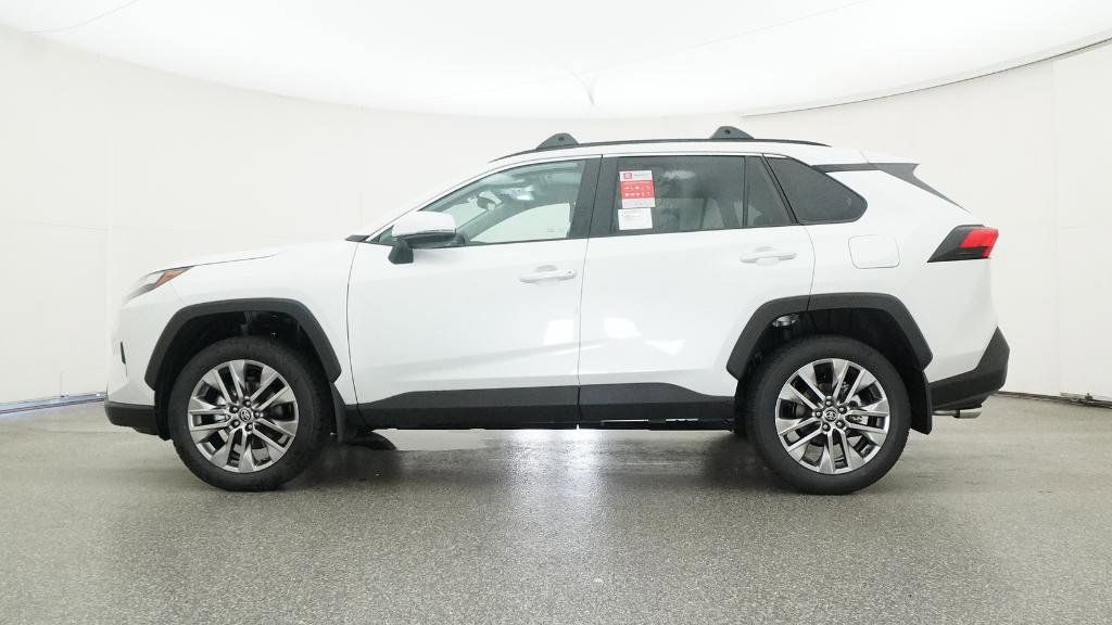 Thumbnail: 2025 Toyota RAV4 - 26