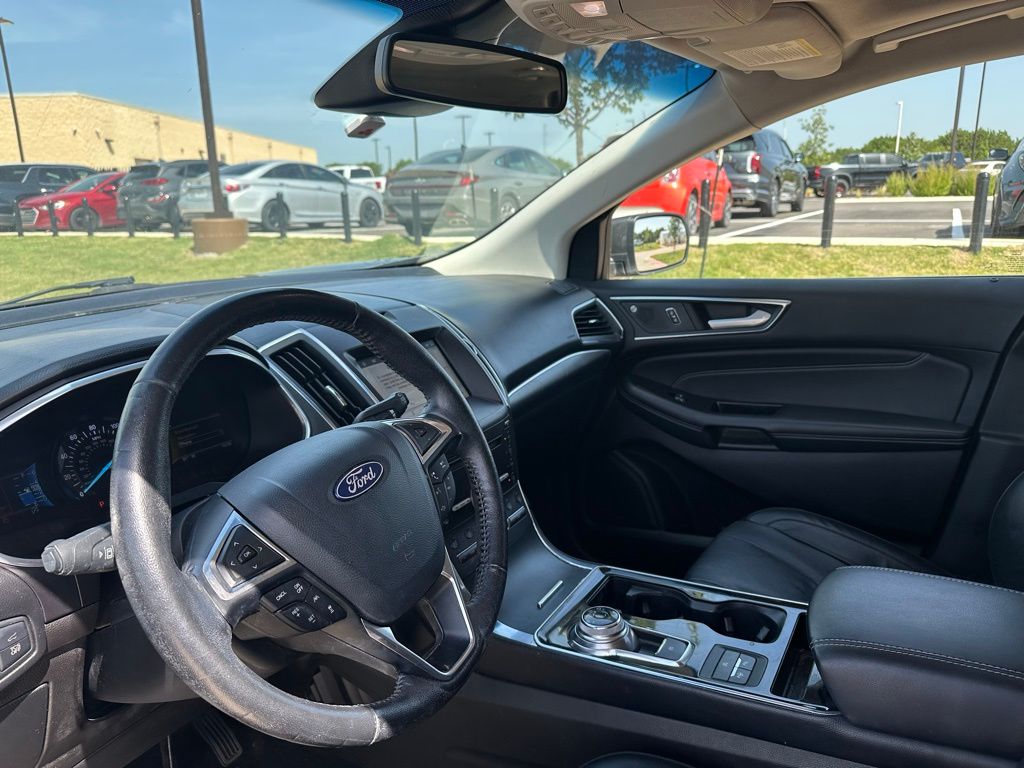Thumbnail: 2019 Ford Edge - 5