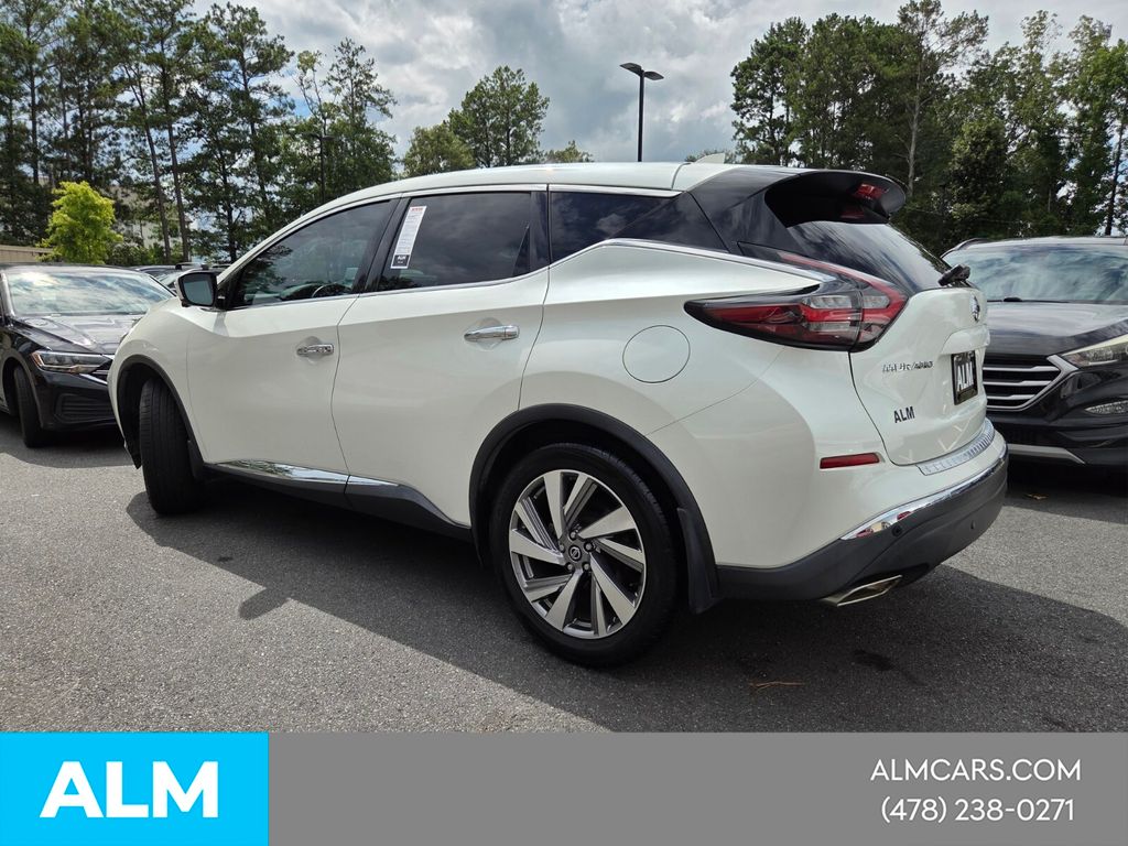 Used 2021 White Nissan SL image 8