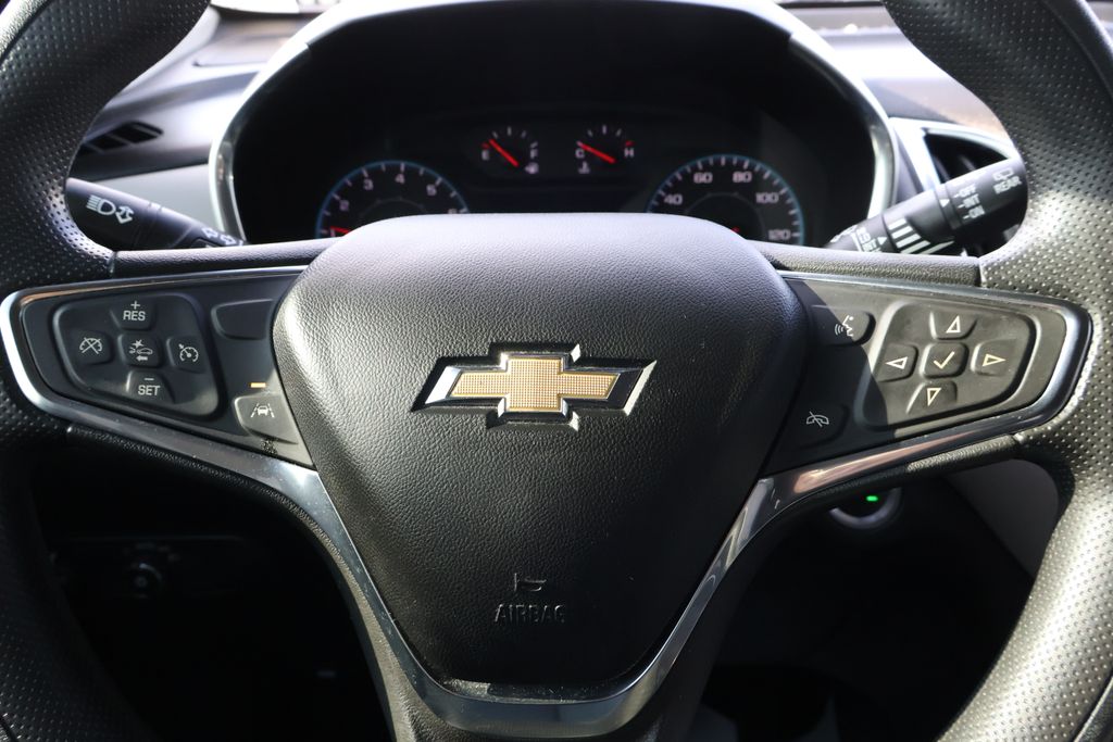 2021 Chevrolet Equinox LS 19